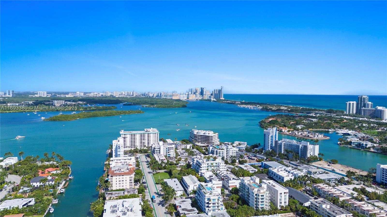 Small Image of 9800 WEST BAY HARBOR DR #512, Bay Harbor Islands Number 32