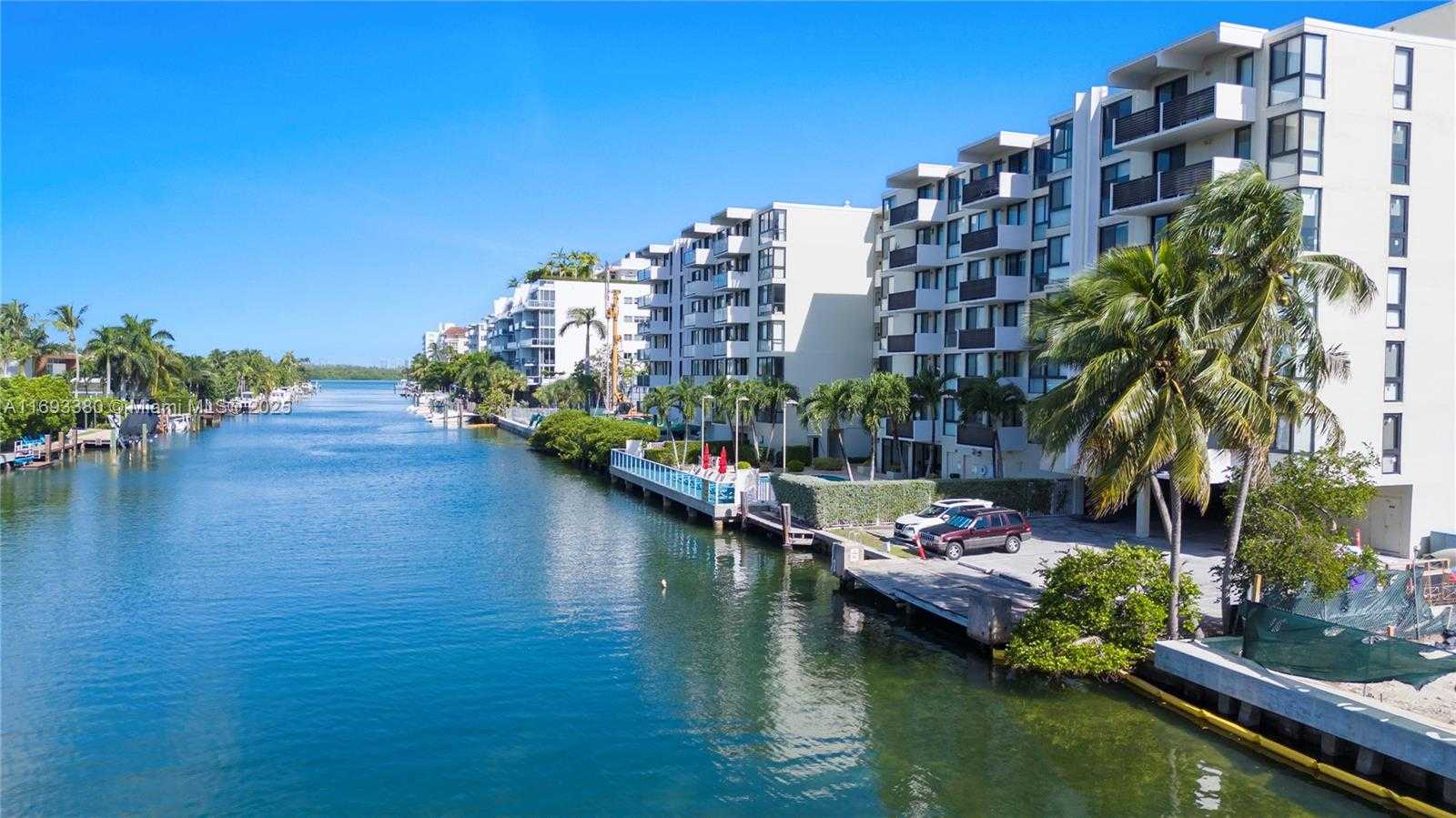 Small Image of 9800 WEST BAY HARBOR DR #512, Bay Harbor Islands Number 39