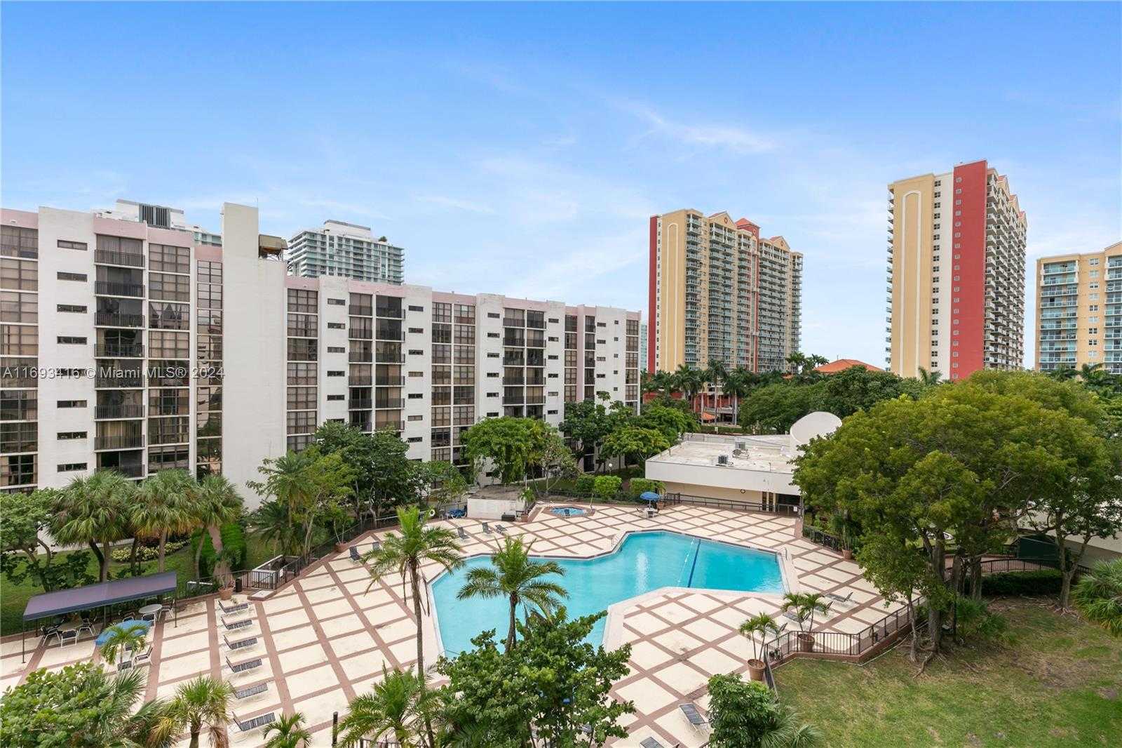 Small Image of 17011 NORTH BAY RD #612, Sunny Isles Beach Number 28