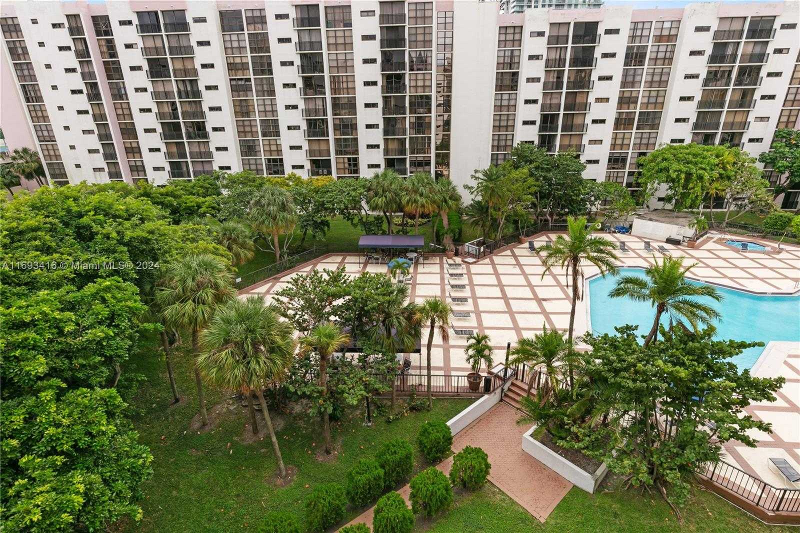 Small Image of 17011 NORTH BAY RD #612, Sunny Isles Beach Number 29
