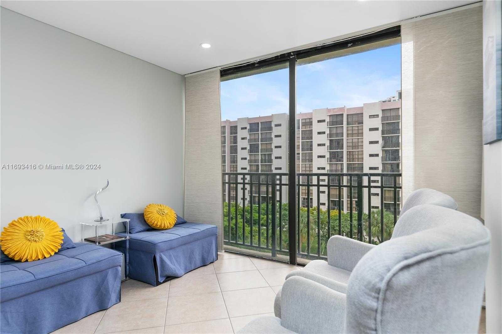 Small Image of 17011 NORTH BAY RD #612, Sunny Isles Beach Number 7