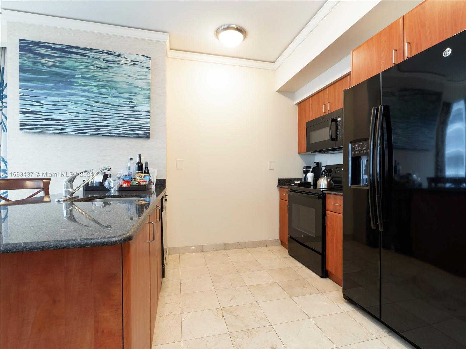 Small Image of 18001 COLLINS AVE #714-715, Sunny Isles Beach Number 16