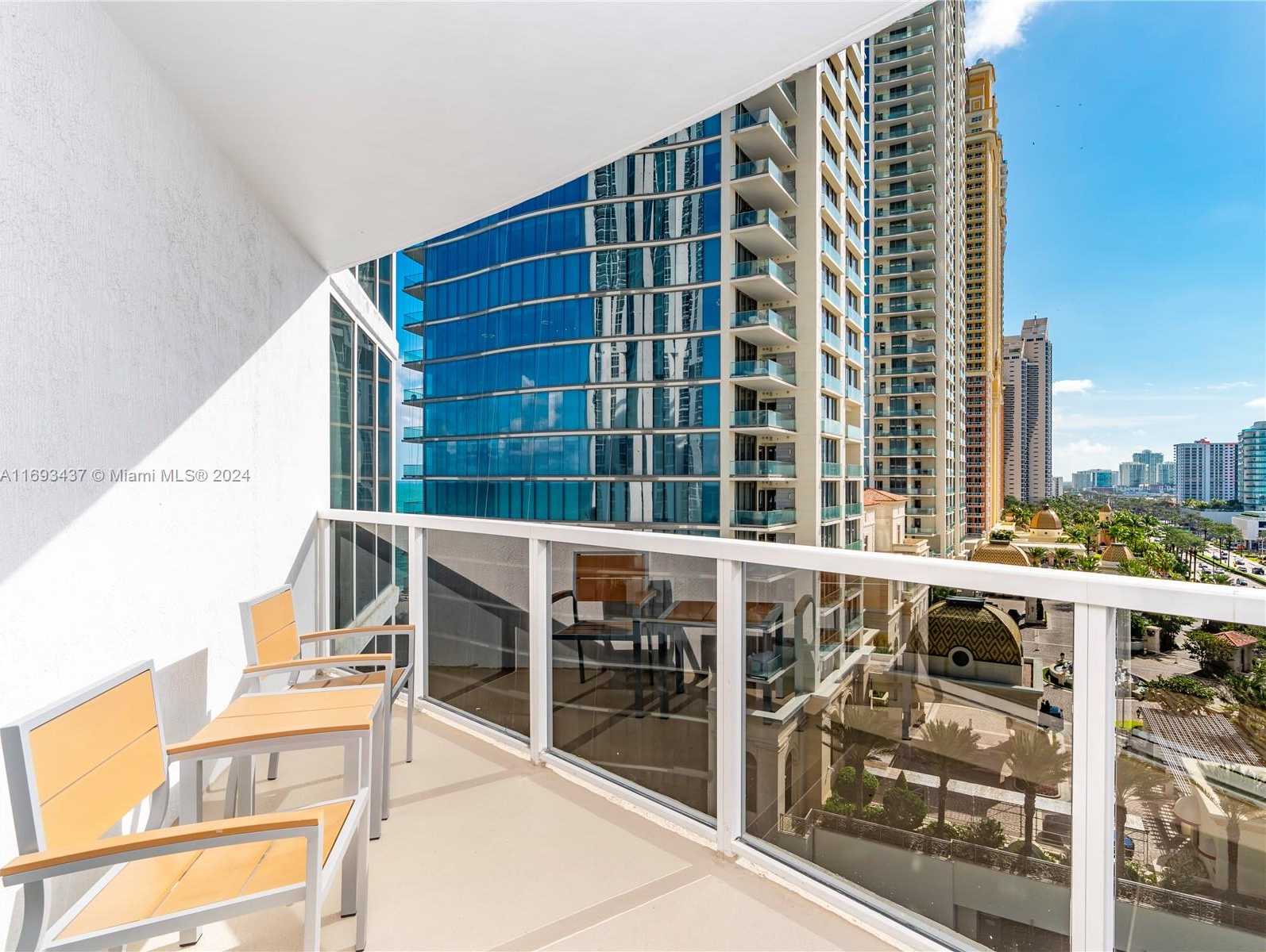 Small Image of 18001 COLLINS AVE #714-715, Sunny Isles Beach Number 28
