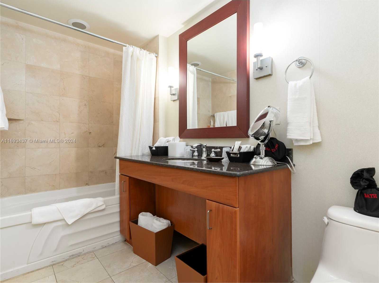 Small Image of 18001 COLLINS AVE #714-715, Sunny Isles Beach Number 37