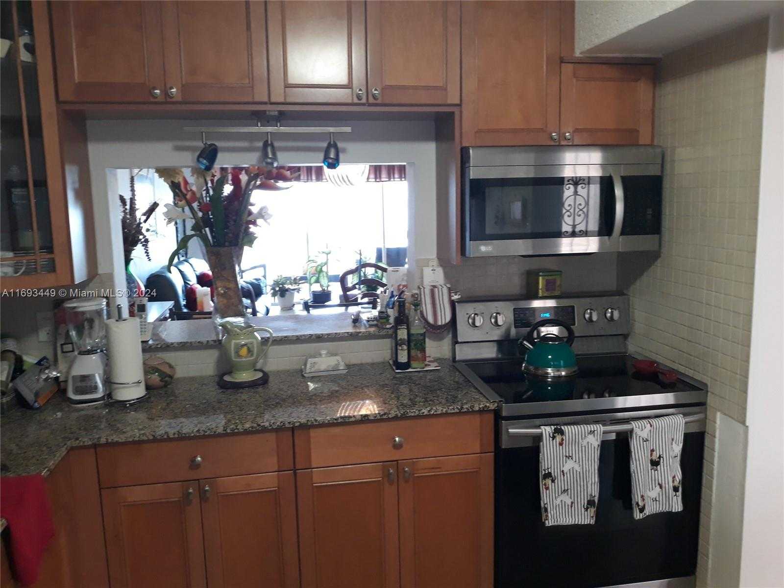 Small Image of 215 SOUTH EAST 3RD AVE #407A, Hallandale Beach Number 4
