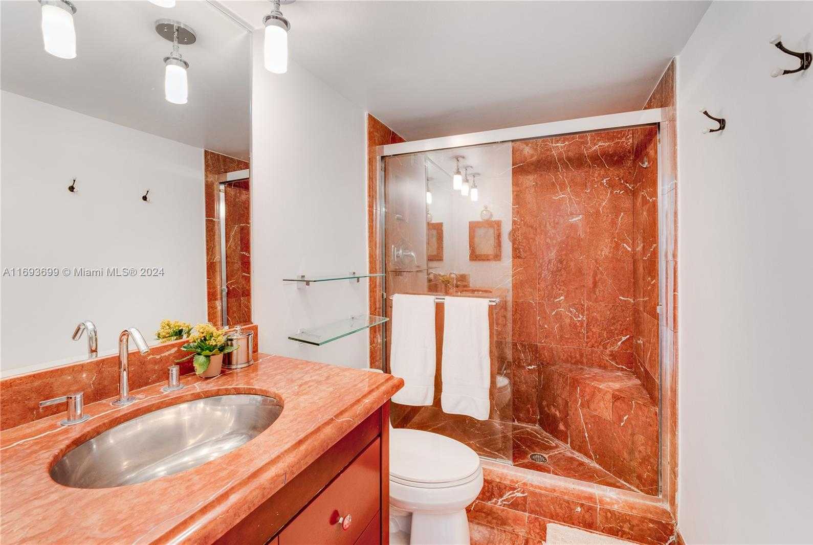 Small Image of 5 ISLAND AVE #3C, Miami Beach Number 19