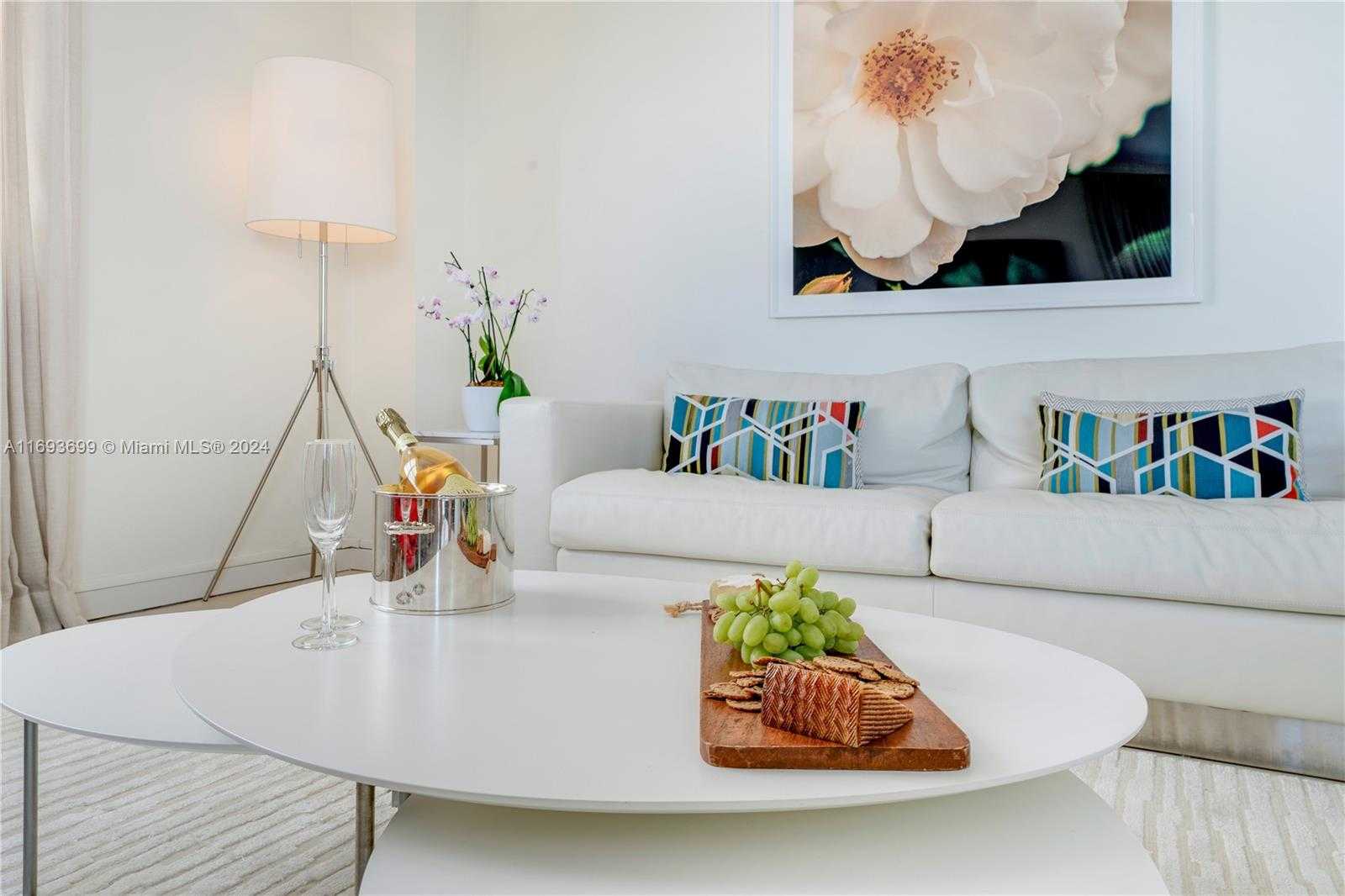Small Image of 5 ISLAND AVE #3C, Miami Beach Number 21
