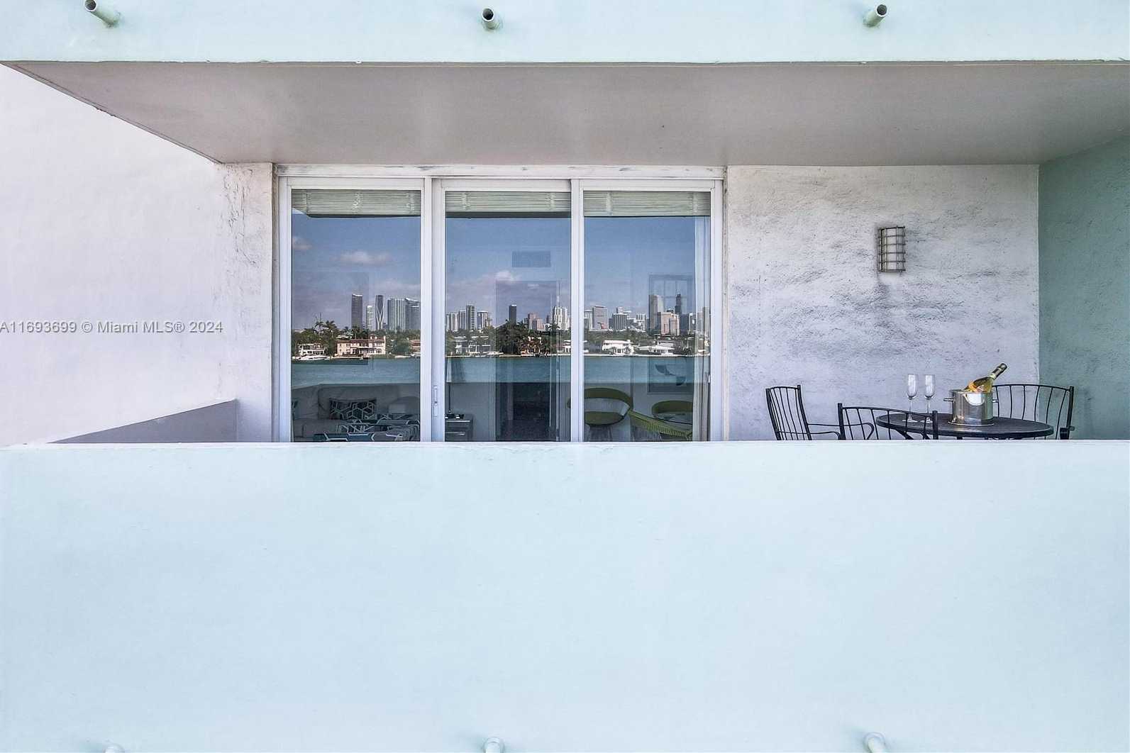 Small Image of 5 ISLAND AVE #3C, Miami Beach Number 27