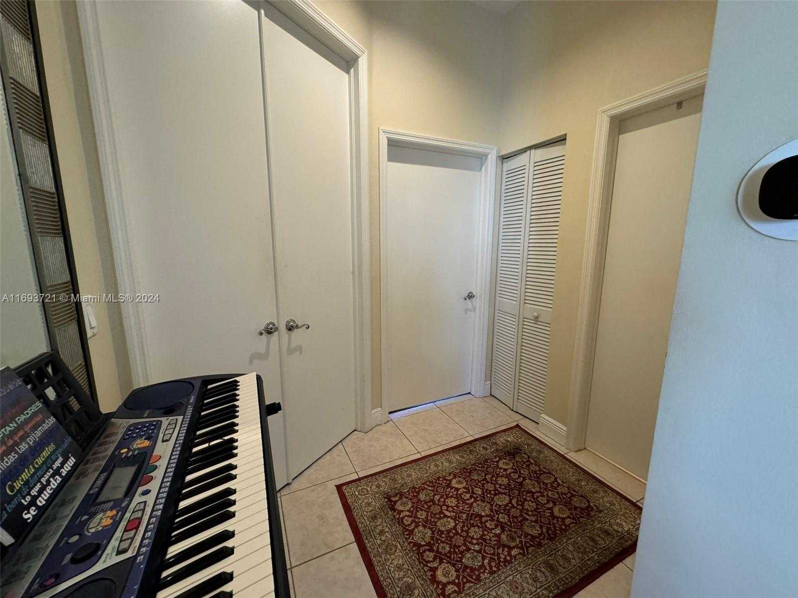 Small Image of 17330 BERMUDA VILLAGE DR, Boca Raton Number 14
