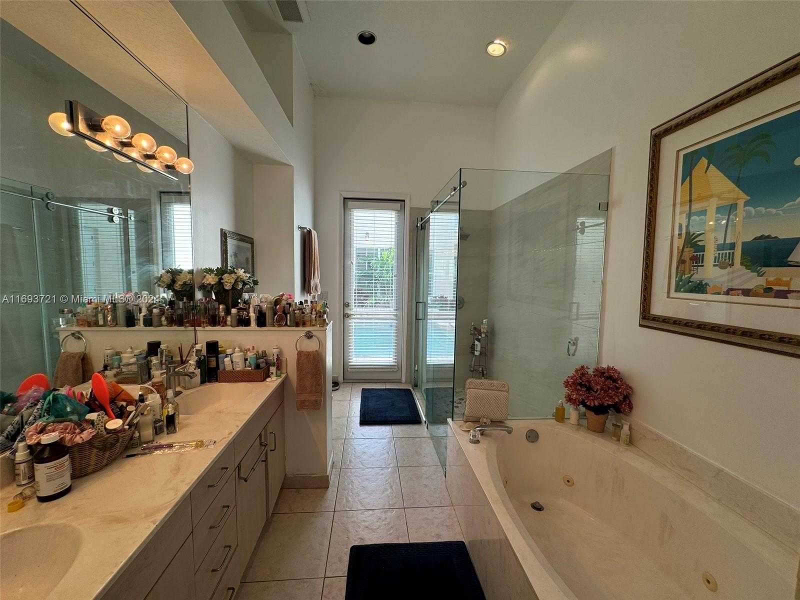 Small Image of 17330 BERMUDA VILLAGE DR, Boca Raton Number 18