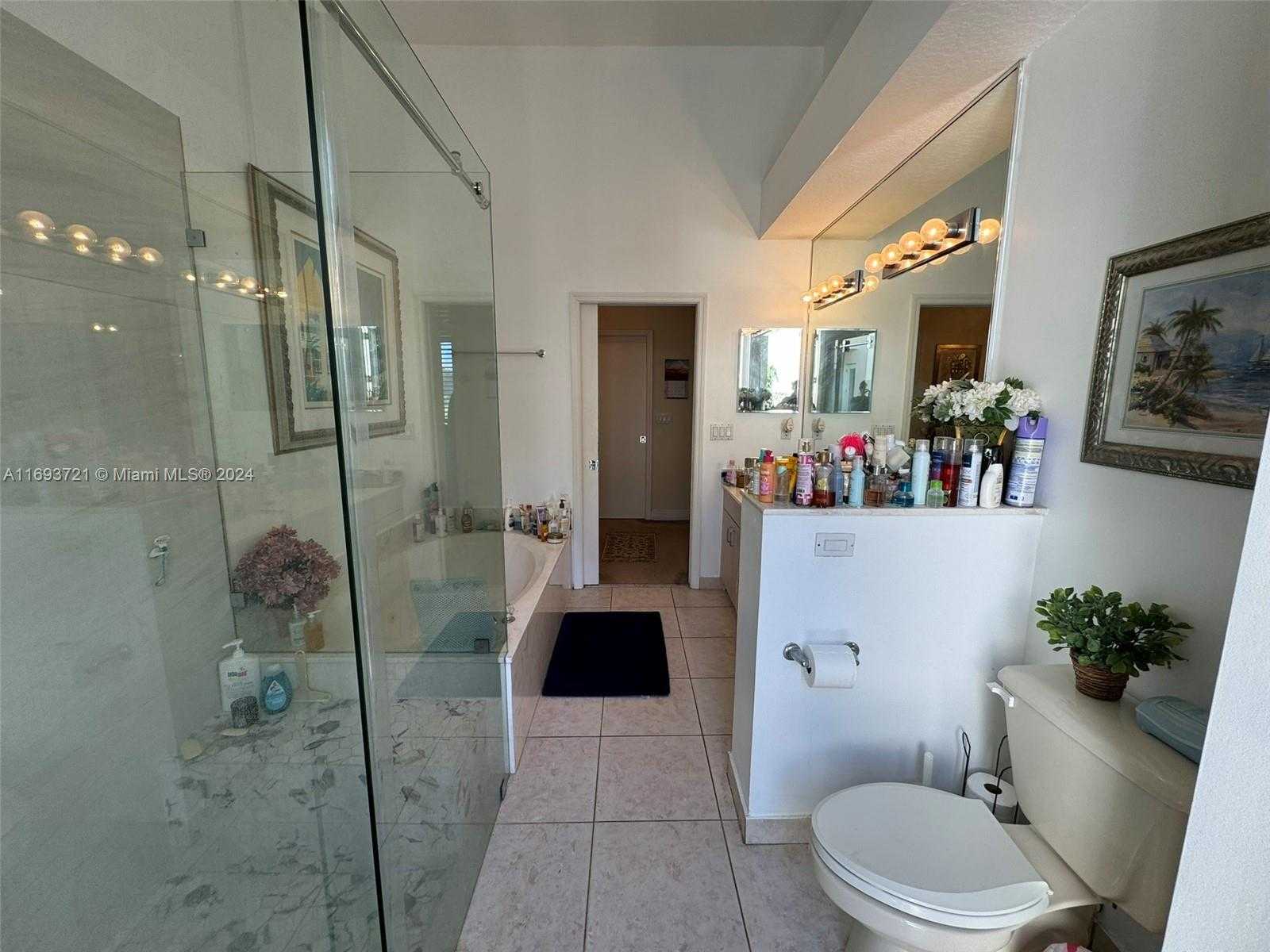 Small Image of 17330 BERMUDA VILLAGE DR, Boca Raton Number 20