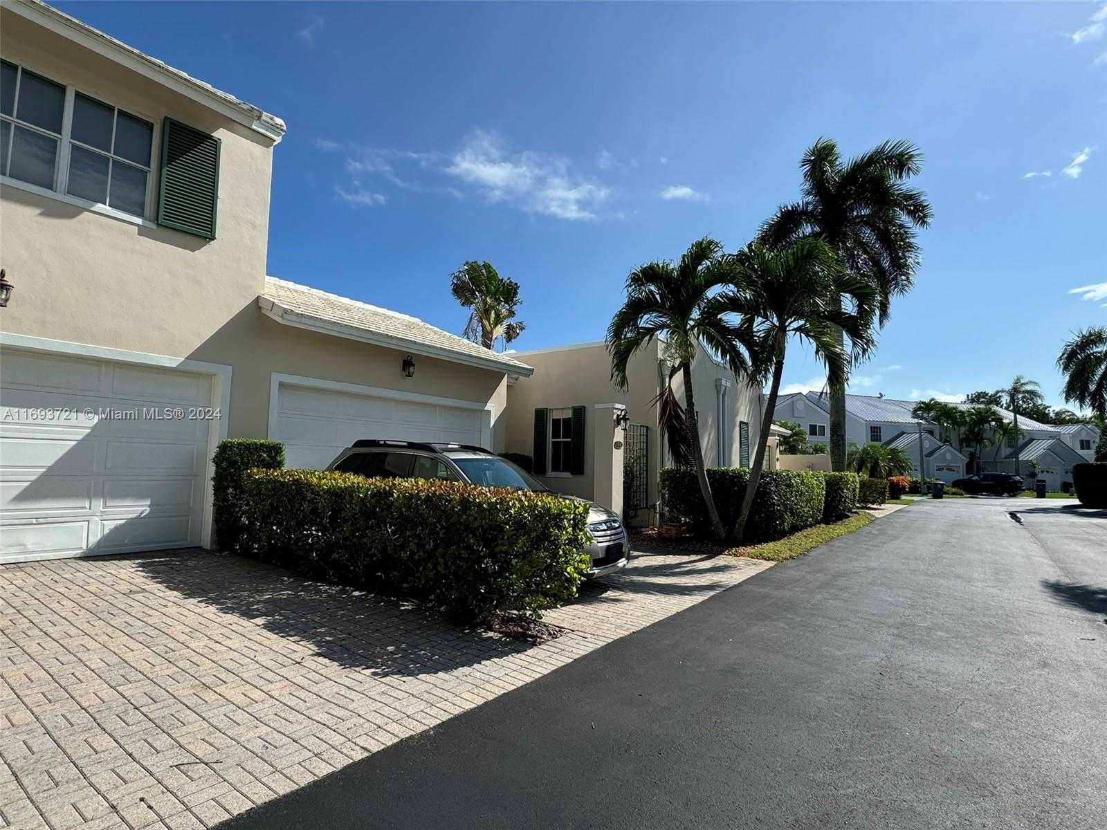 Small Image of 17330 BERMUDA VILLAGE DR, Boca Raton Number 34