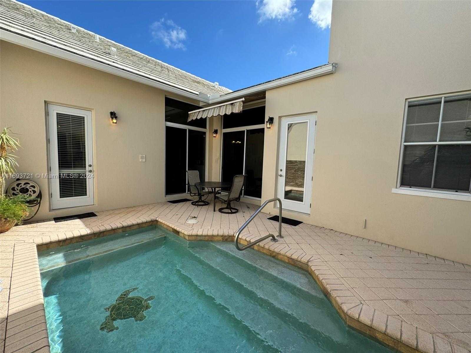 Small Image of 17330 BERMUDA VILLAGE DR, Boca Raton Number 6