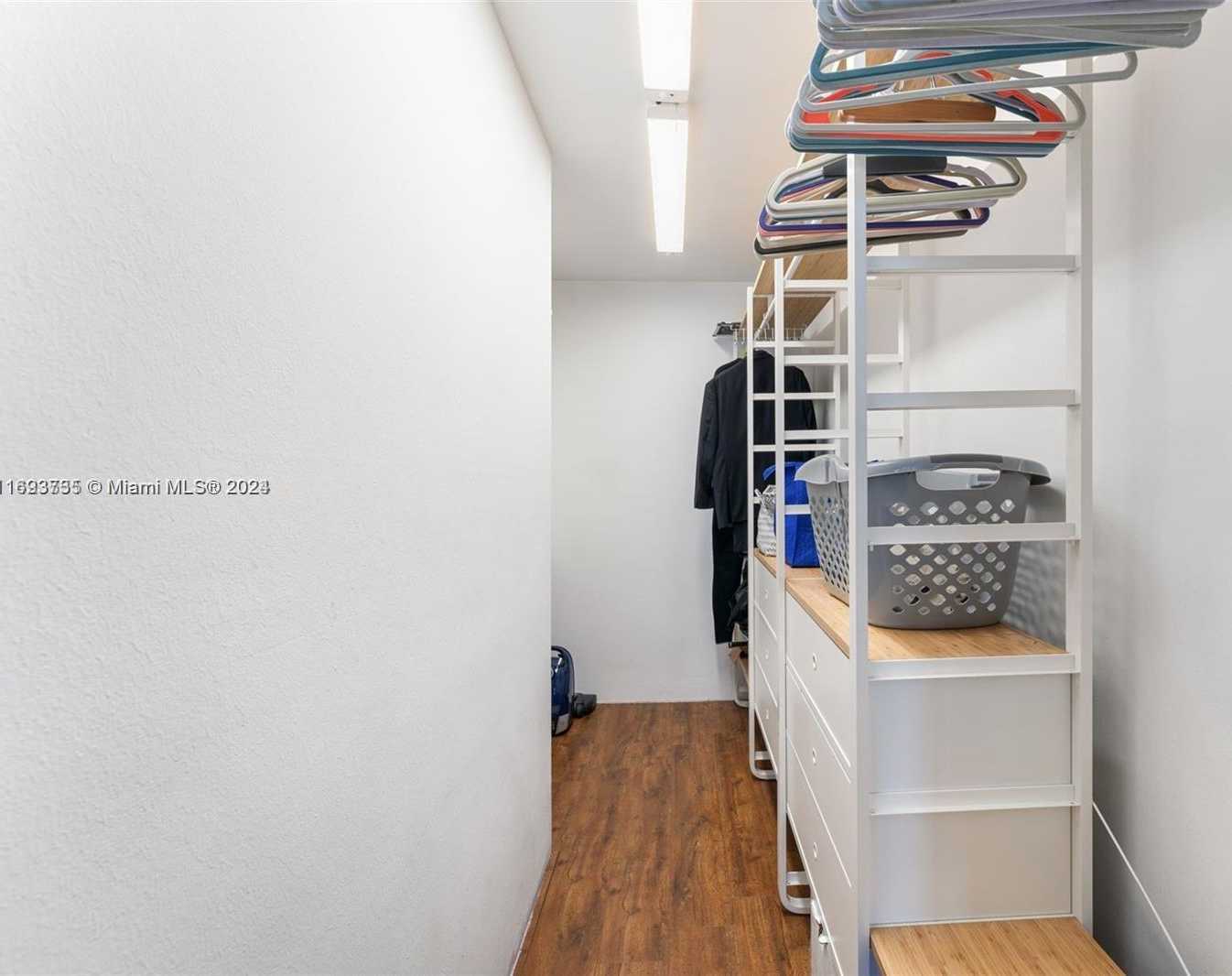 Small Image of 1080 94TH ST #612, Bay Harbor Islands Number 12
