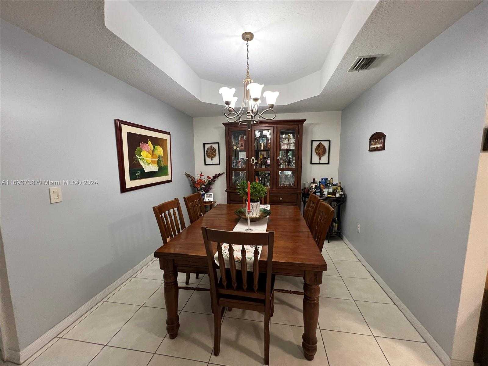 Small Image of 6520 NORTH WEST 114TH AVE #1621, Doral Number 5