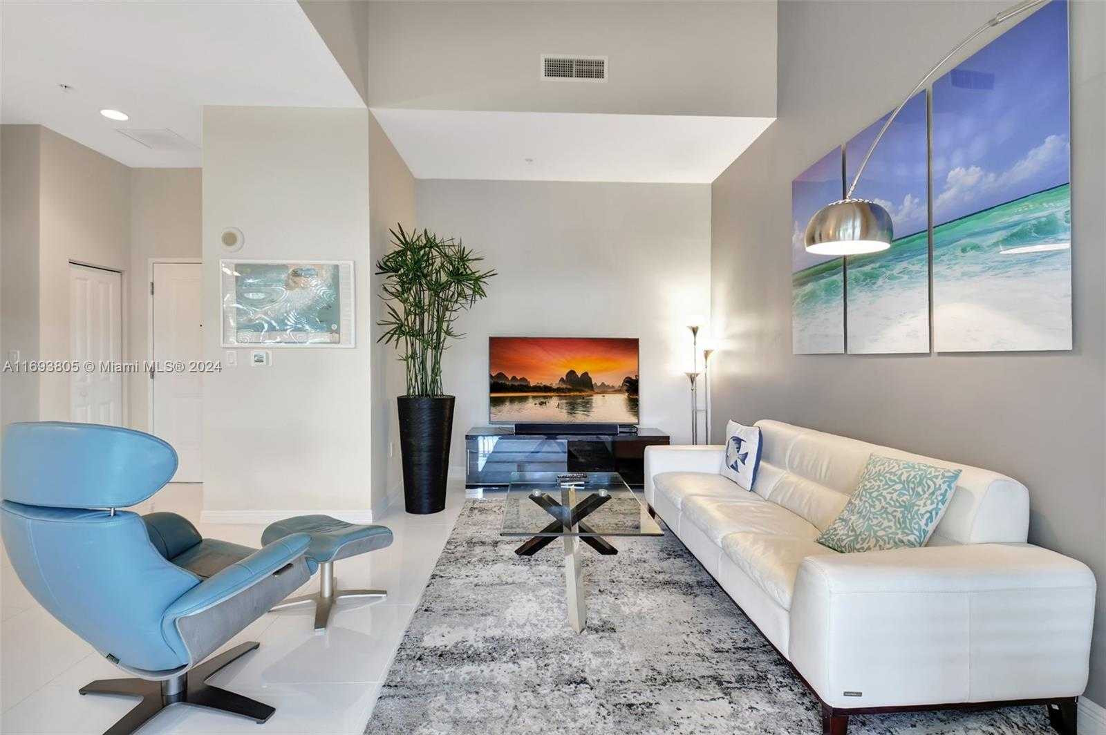 Small Image of 350 NORTH FEDERAL HWY #104S, Boynton Beach Number 2
