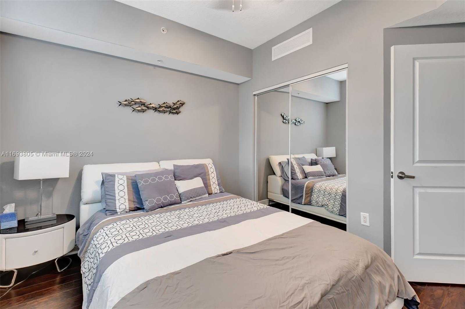 Small Image of 350 NORTH FEDERAL HWY #104S, Boynton Beach Number 21
