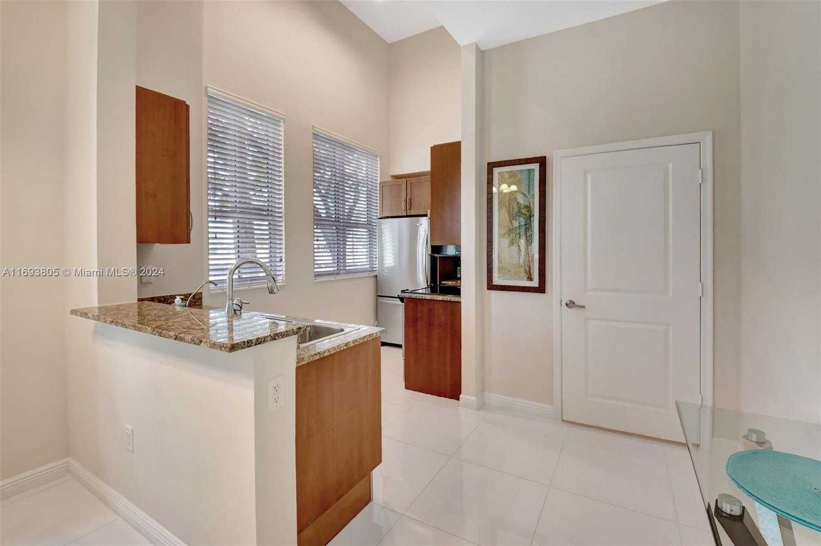 Small Image of 350 NORTH FEDERAL HWY #104S, Boynton Beach Number 7