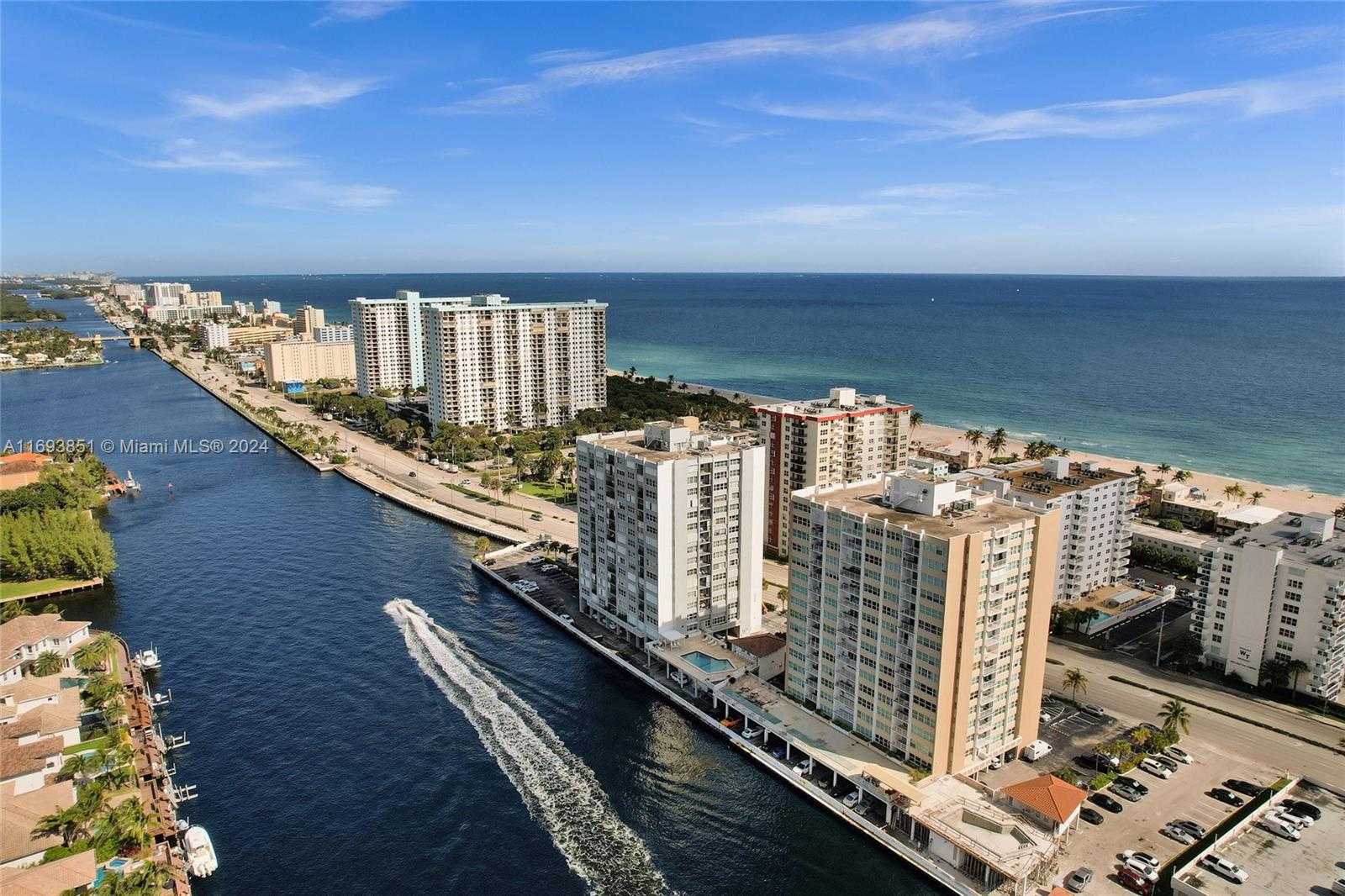 Small Image of 1400 SOUTH OCEAN DR #303, Hollywood Number 2