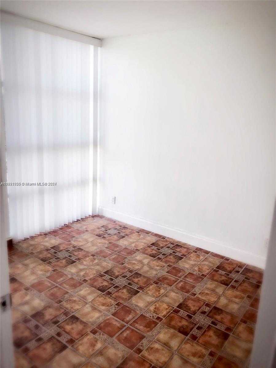 Small Image of 801 THREE ISLANDS BLVD #411, Hallandale Beach Number 8