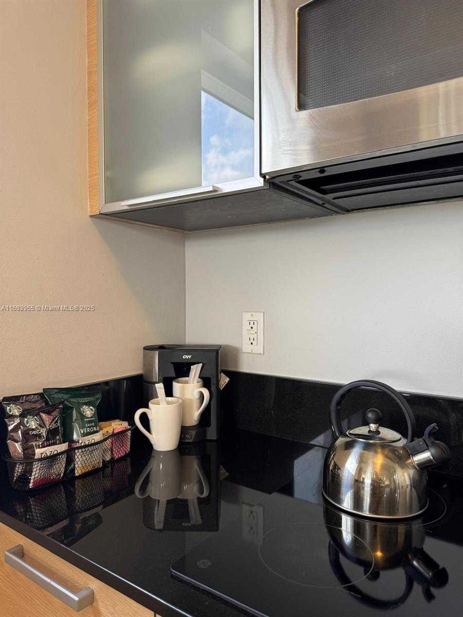 Small Image of 18683 COLLINS AVE #1107, Sunny Isles Beach Number 16