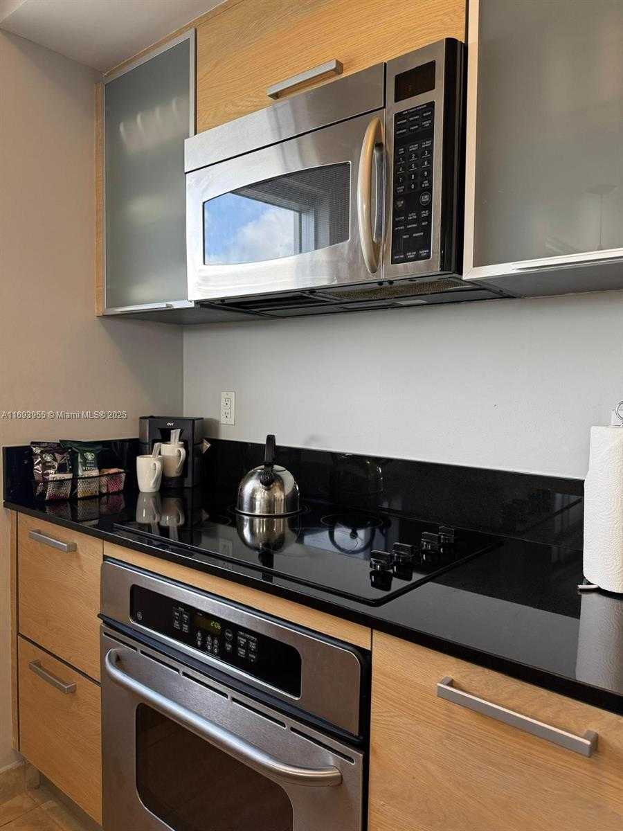 Small Image of 18683 COLLINS AVE #1107, Sunny Isles Beach Number 19