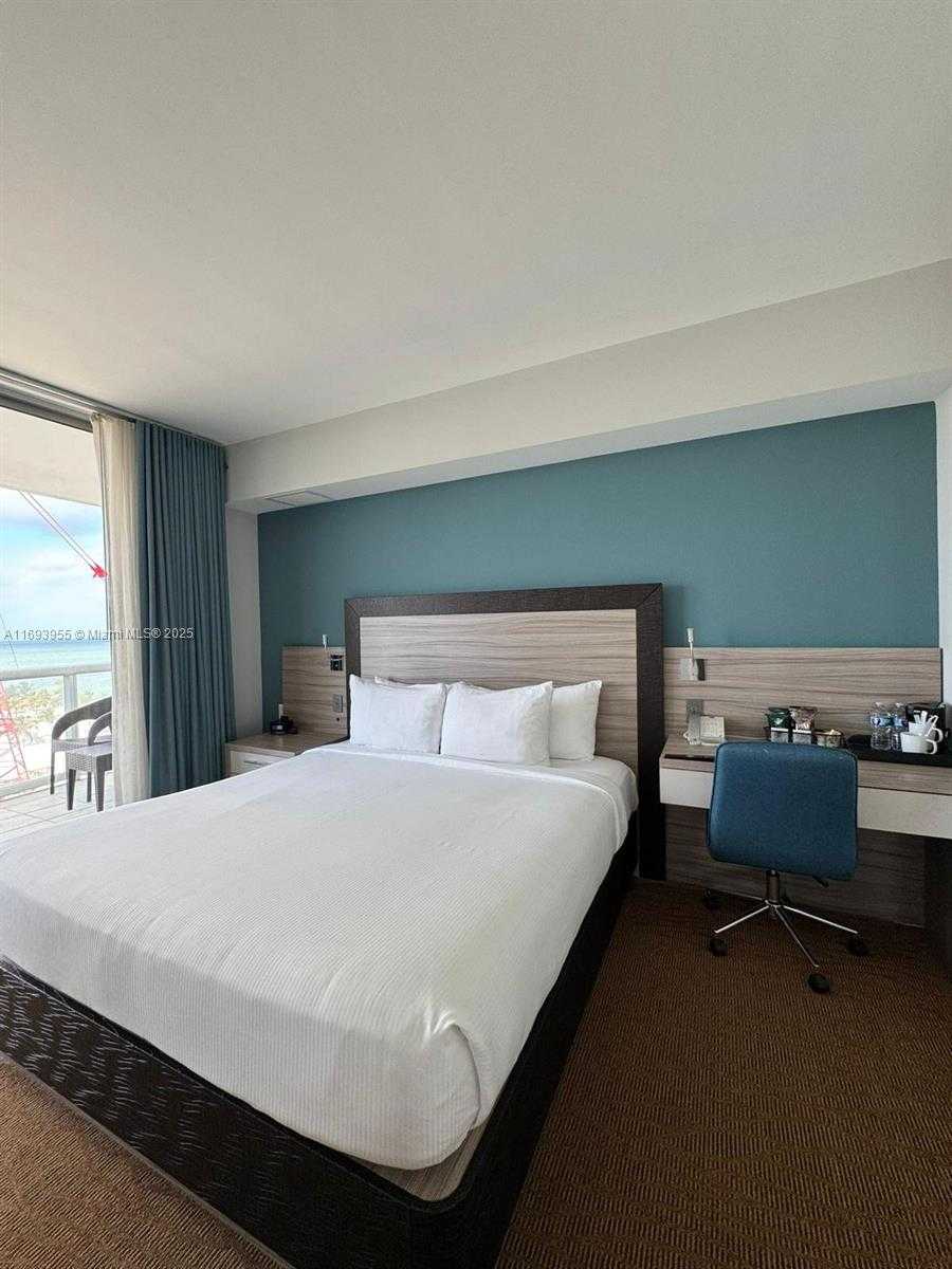 Small Image of 18683 COLLINS AVE #1107, Sunny Isles Beach Number 34