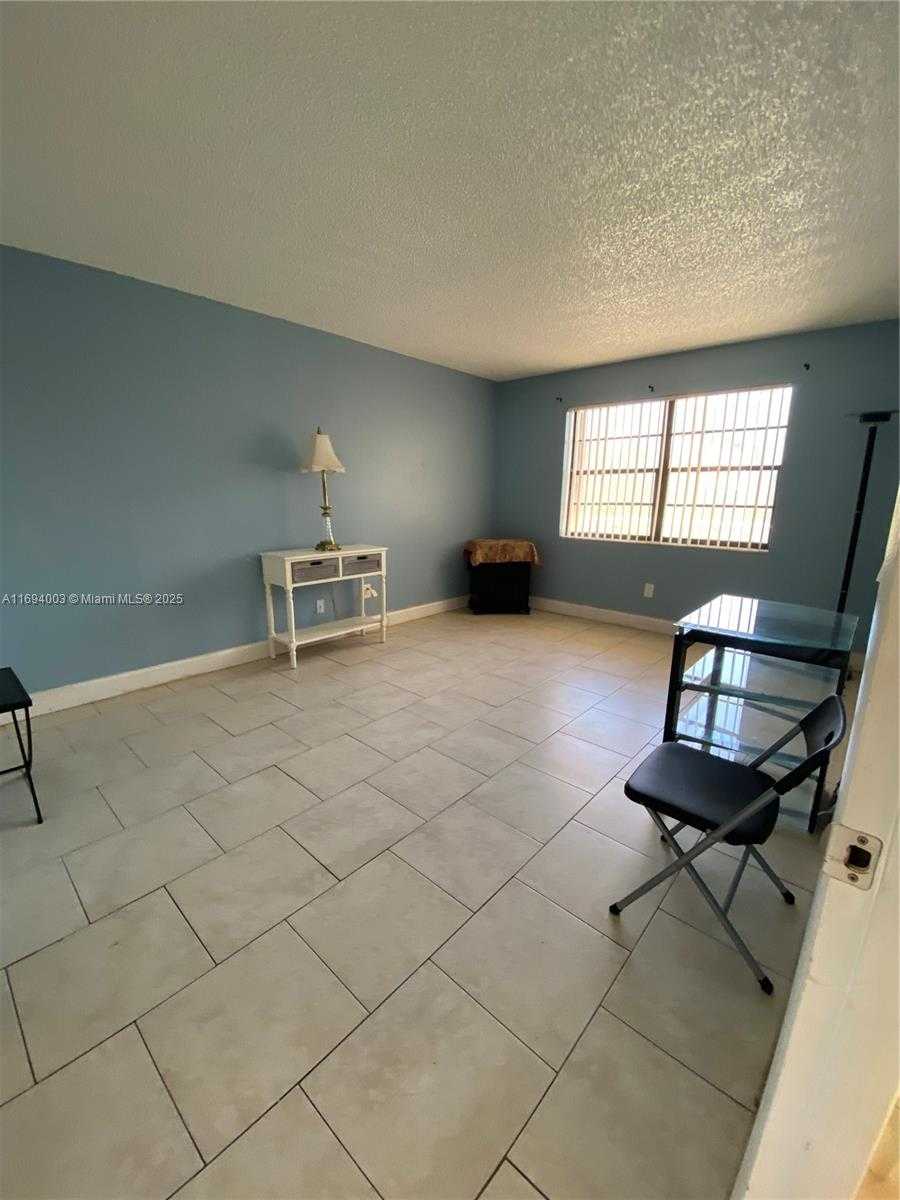 Small Image of 9301 SOUTH WEST 92ND AVE #A320, Miami Number 10