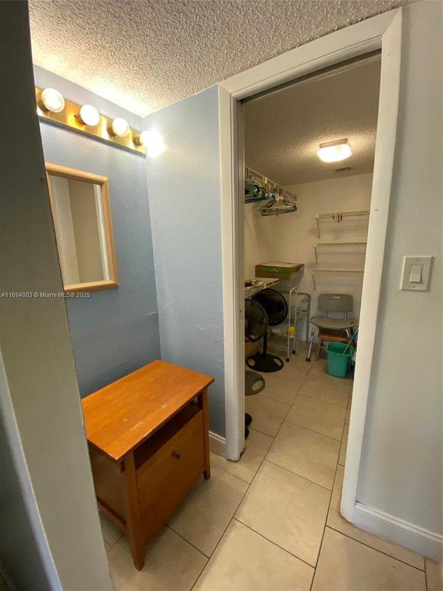 Small Image of 9301 SOUTH WEST 92ND AVE #A320, Miami Number 12