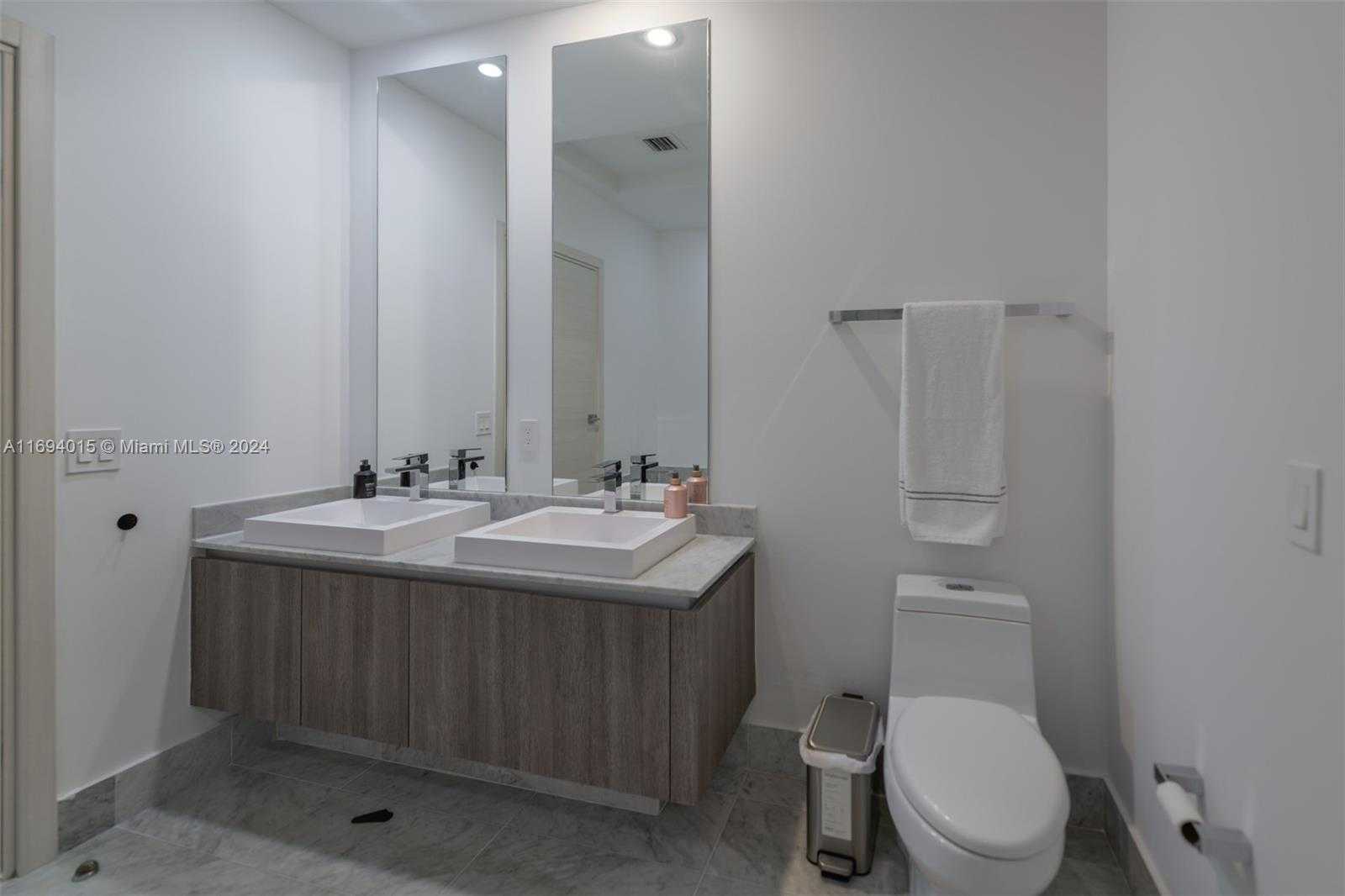 Small Image of 801 SOUTH MIAMI AVE #5309, Miami Number 30