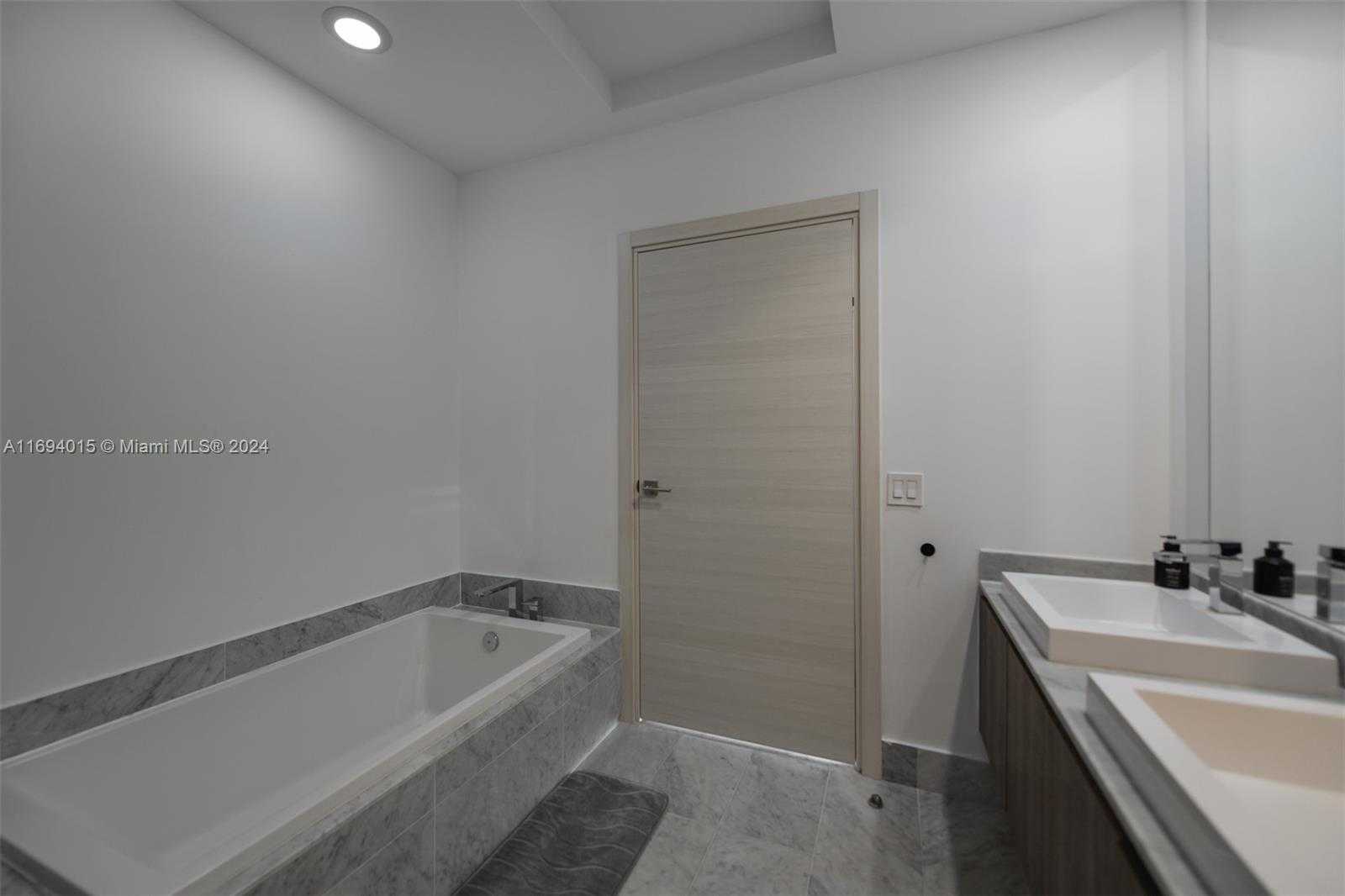 Small Image of 801 SOUTH MIAMI AVE #5309, Miami Number 32