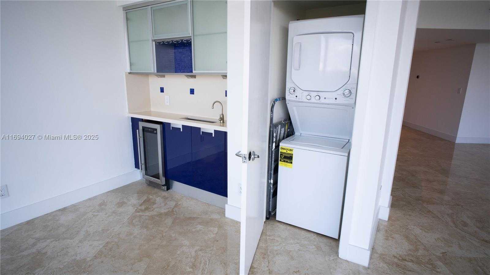 Small Image of 2127 BRICKELL AVE #1406, Miami Number 16