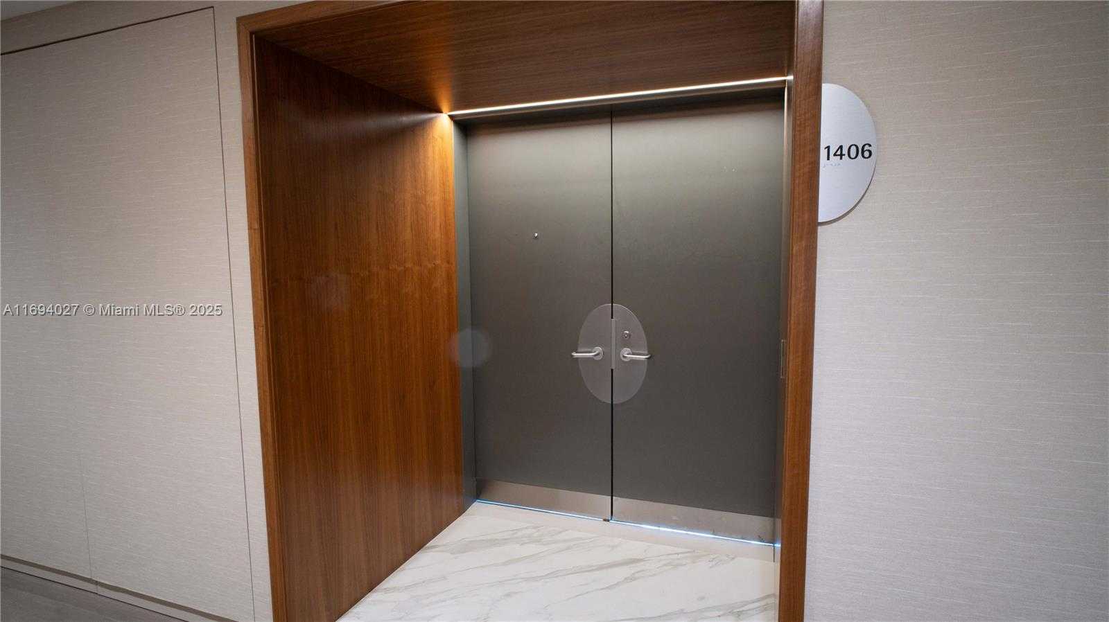Small Image of 2127 BRICKELL AVE #1406, Miami Number 4