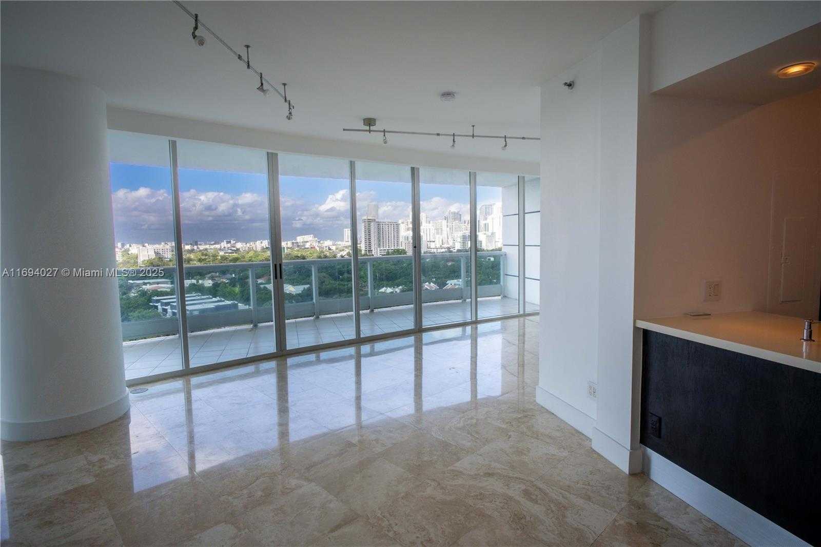 Small Image of 2127 BRICKELL AVE #1406, Miami Number 6