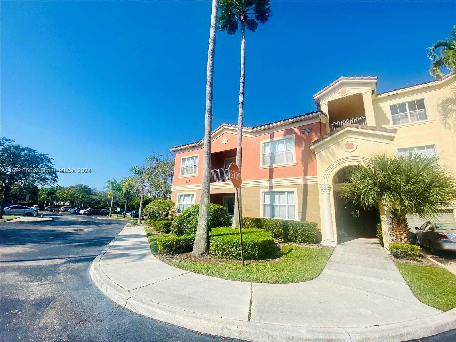Small Image of 4402 SOUTH WEST 160TH AVE #926, Miramar Number 2