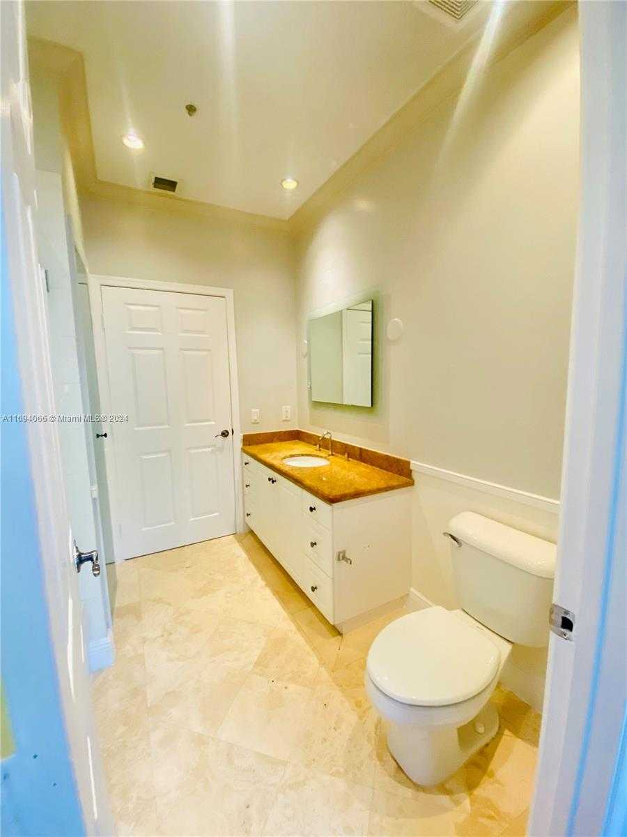 Small Image of 4402 SOUTH WEST 160TH AVE #926, Miramar Number 22