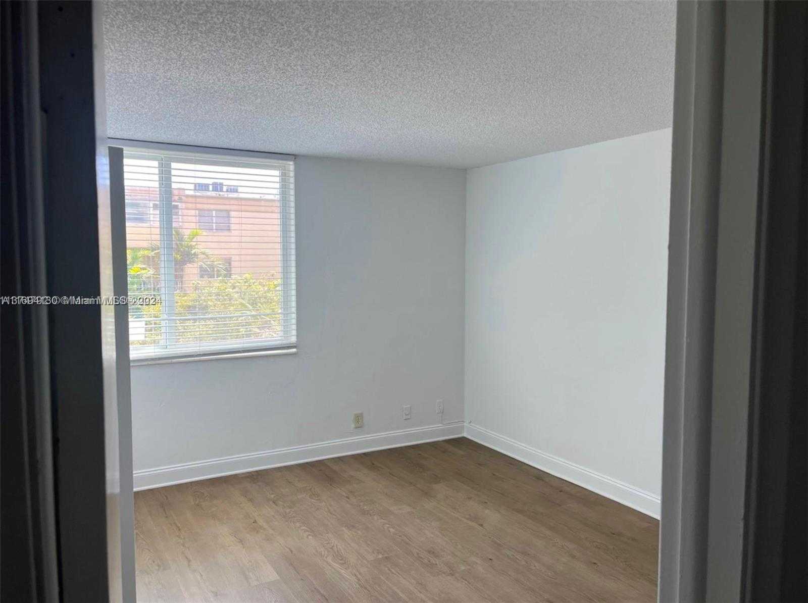 Small Image of 9125 SOUTH WEST 77TH AVE #202, Miami Number 15