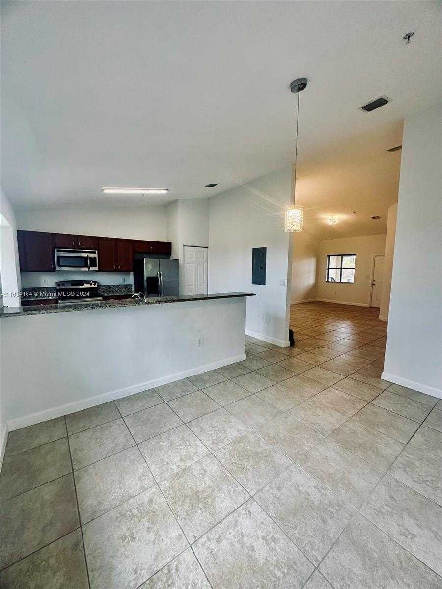 Small Image of 22561 SOUTH WEST 88 #301, Cutler Bay Number 7
