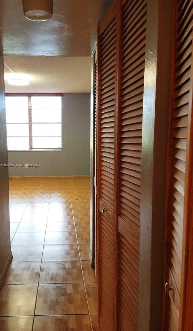 Small Image of 3253 FOXCROFT RD #G107, Miramar Number 7