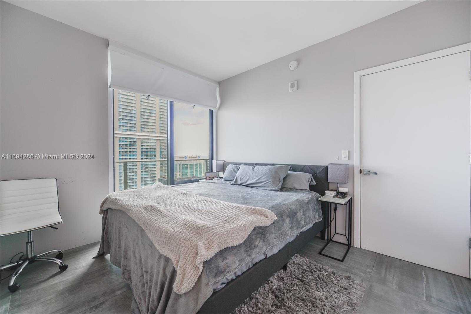 Small Image of 1010 BRICKELL AV #4203, Miami Number 20