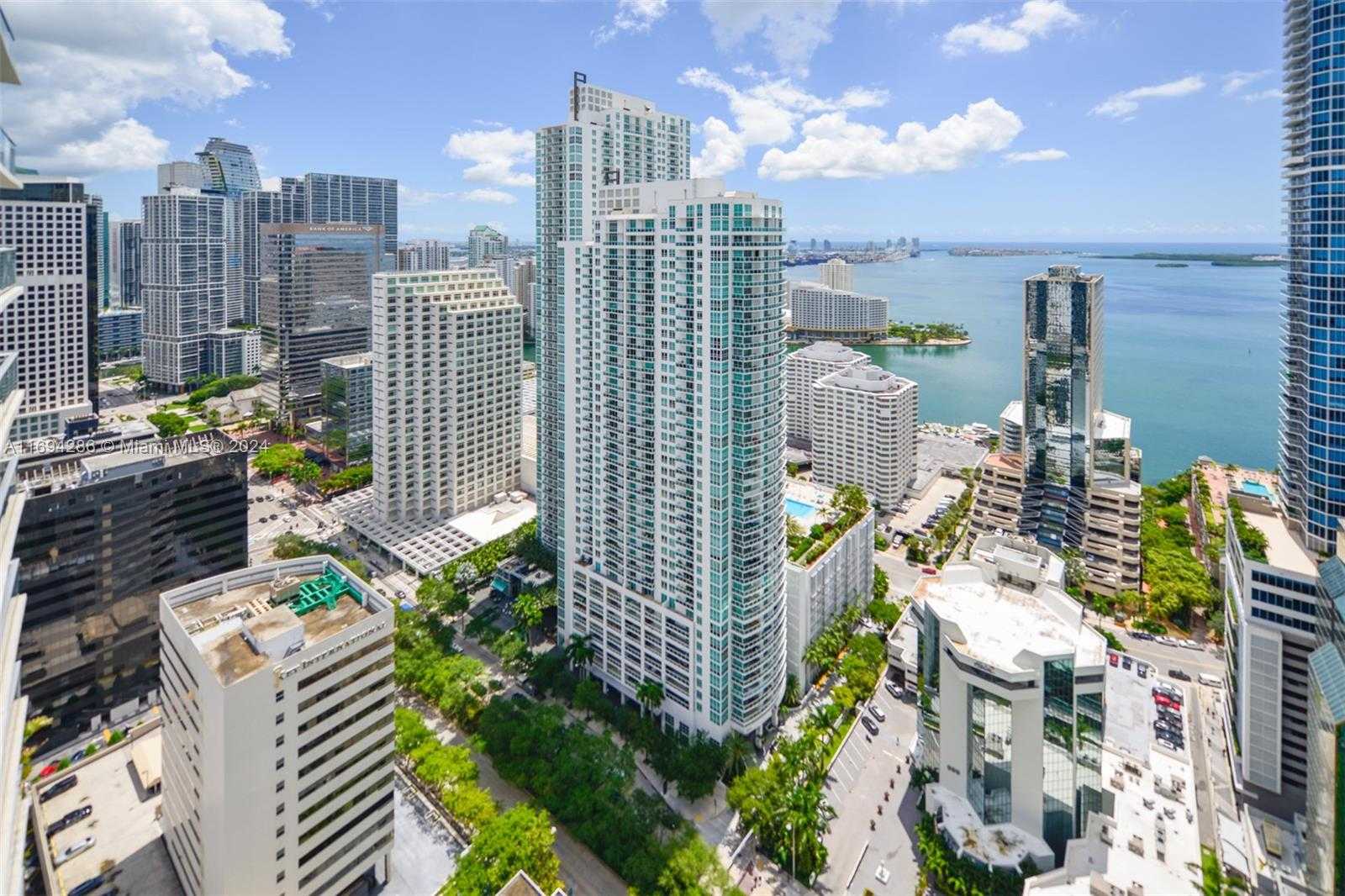Small Image of 1010 BRICKELL AV #4203, Miami Number 4