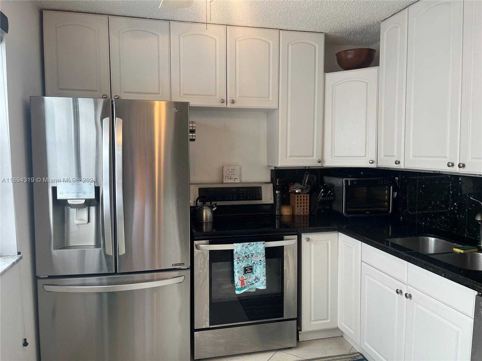 Small Image of 6923 CYPRESS RD #C25, Plantation Number 12