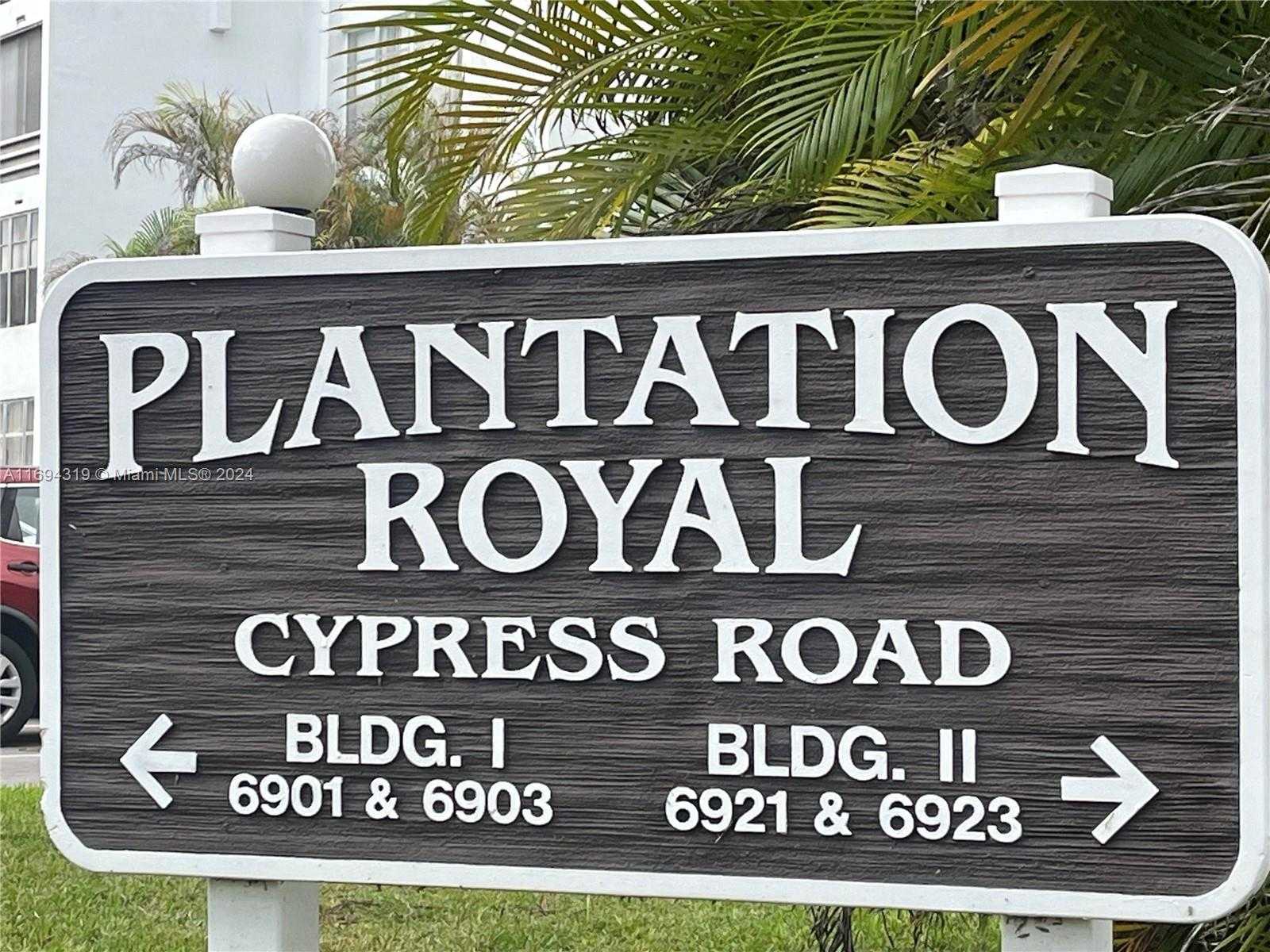 Small Image of 6923 CYPRESS RD #C25, Plantation Number 5