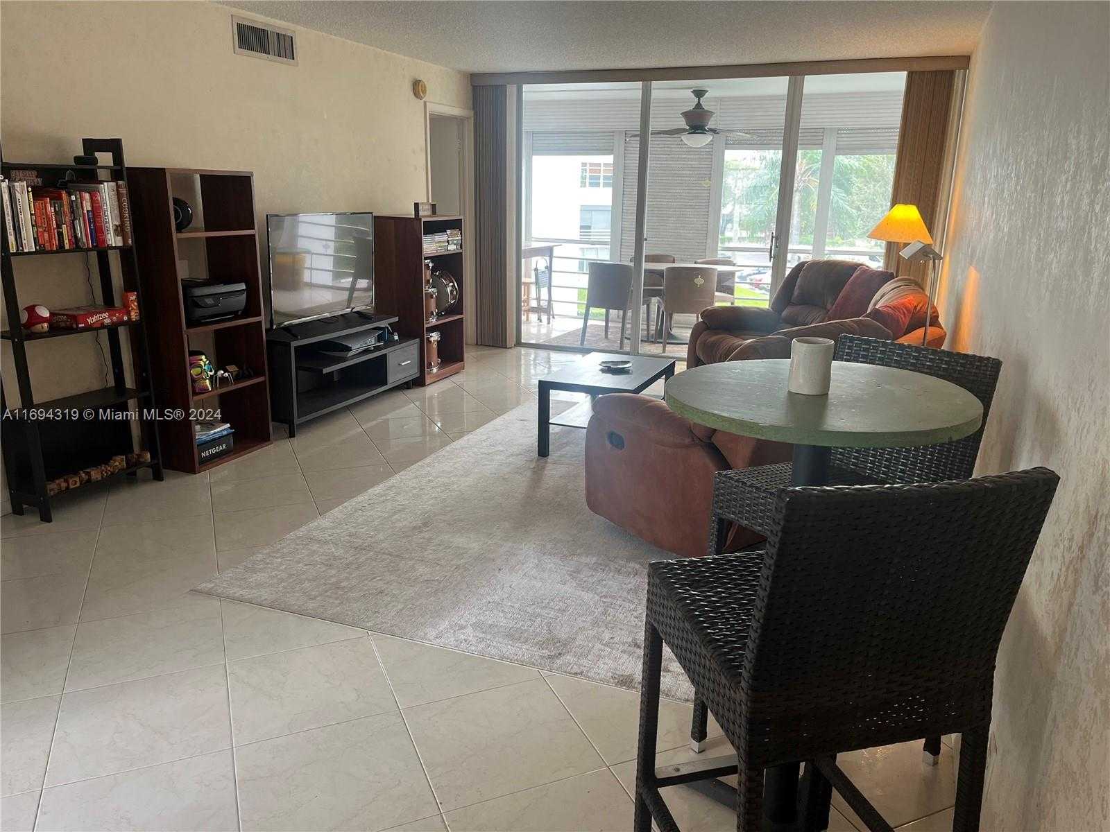 Small Image of 6923 CYPRESS RD #C25, Plantation Number 7