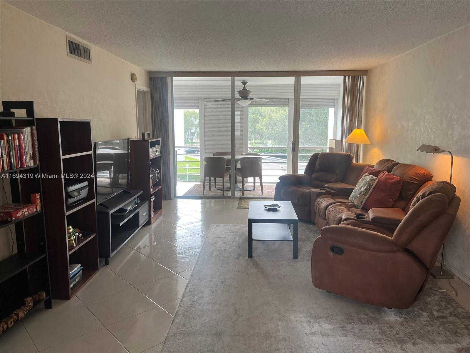 Small Image of 6923 CYPRESS RD #C25, Plantation Number 8