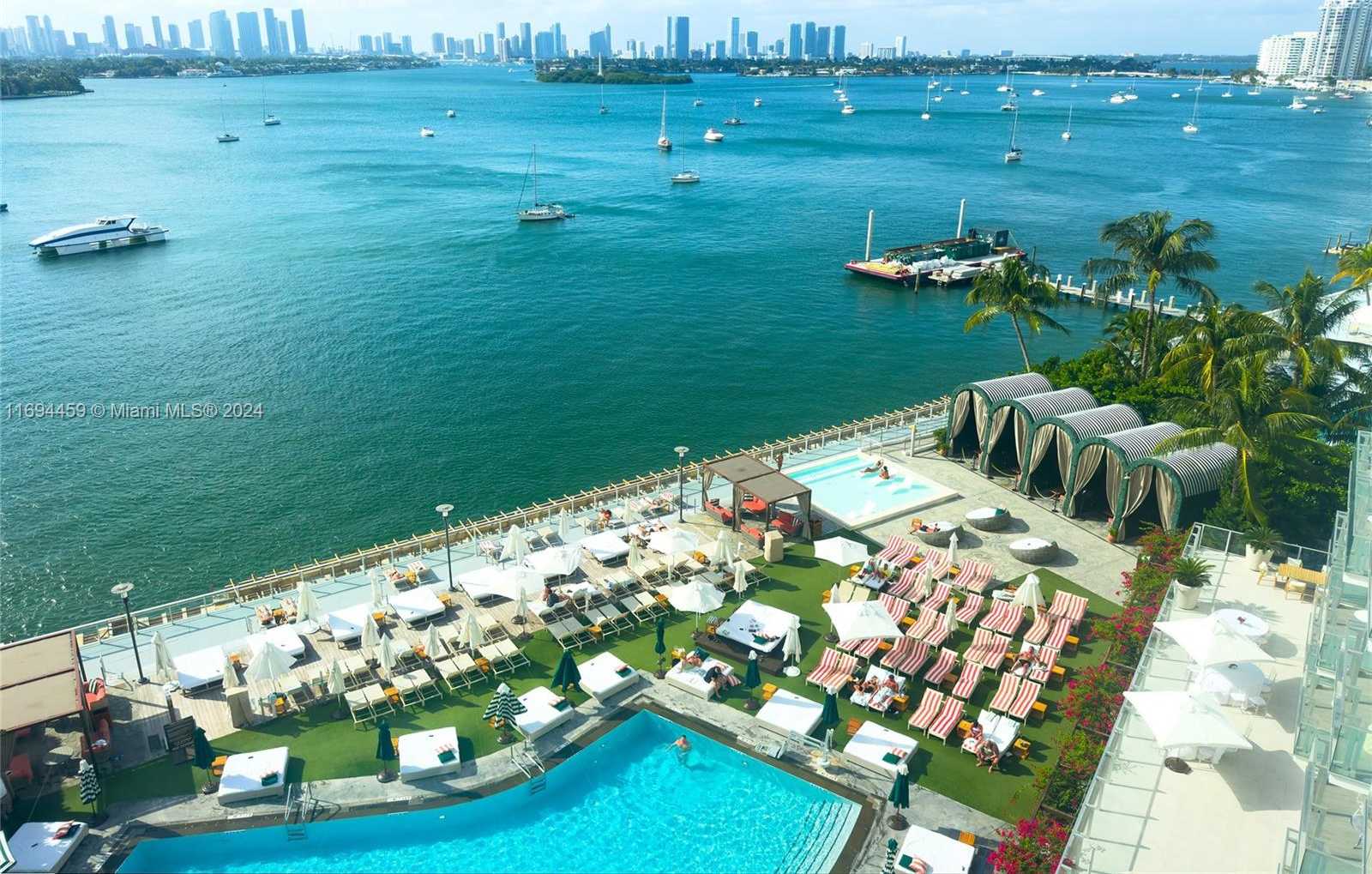 Small Image of 1100 WEST AVE #918, Miami Beach Number 10