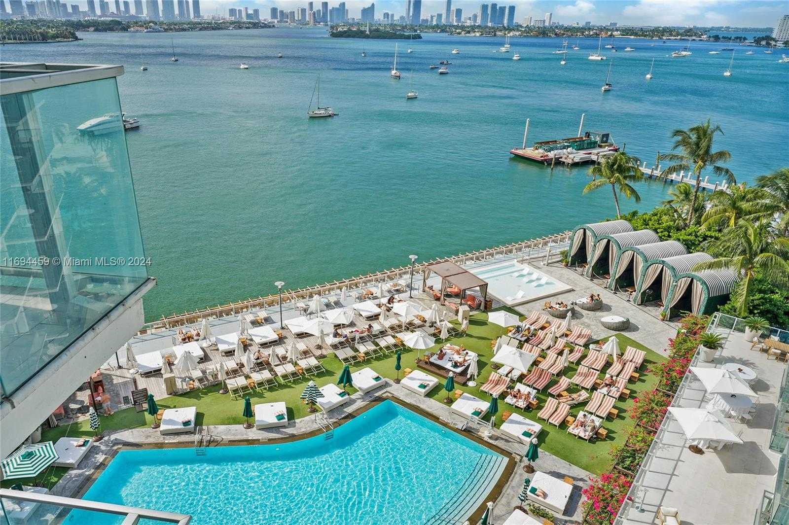 Small Image of 1100 WEST AVE #918, Miami Beach Number 7