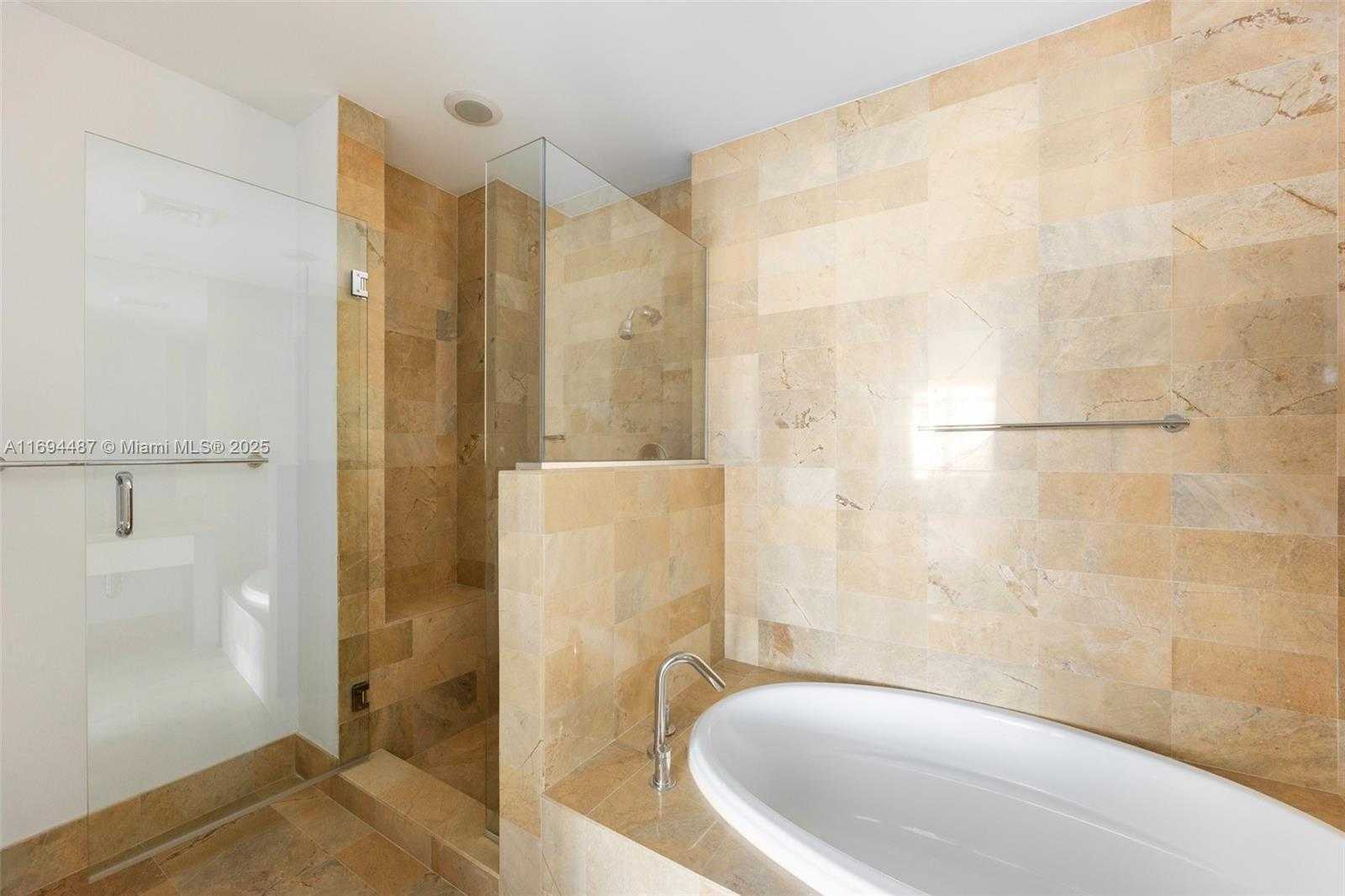 Small Image of 1395 BRICKELL AVE #3410, Miami Number 11