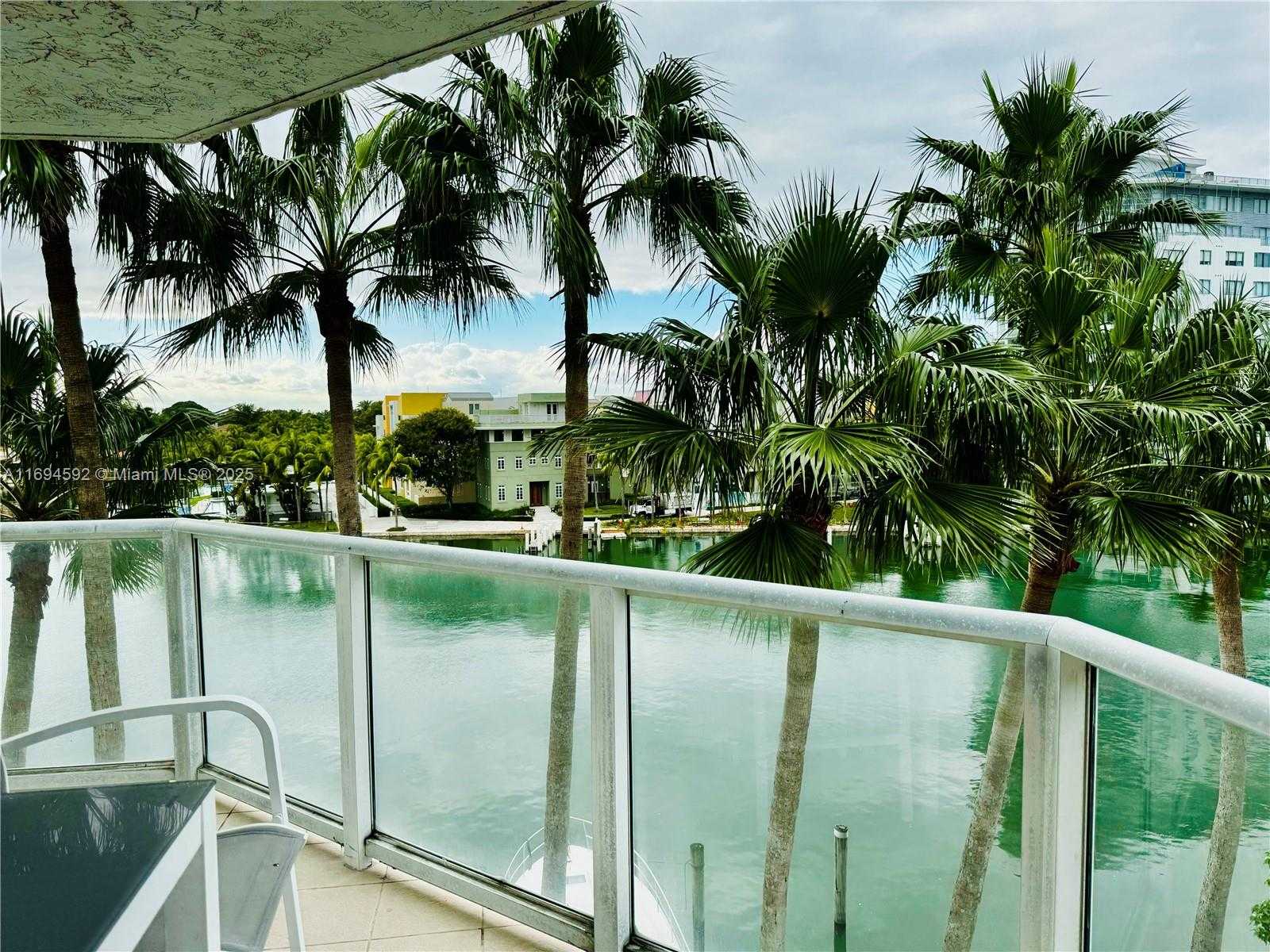 Small Image of 5900 EAST COLLINS AVE #508, Miami Beach Number 3