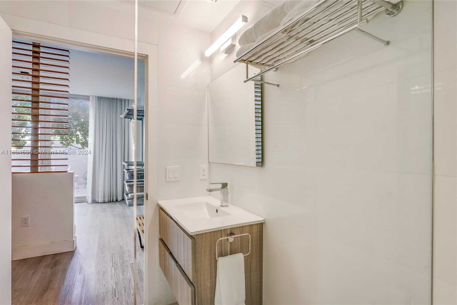 Small Image of 6080 COLLINS AVE #102, Miami Beach Number 12